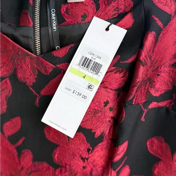 Elegant Black and Red Floral midi Dress - Picture 5 of 9